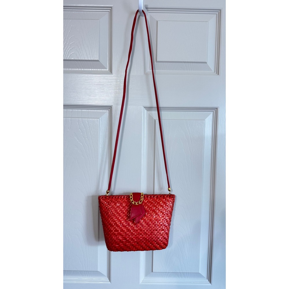 Vintage Rodo Woven Purse Bag Gold Chain Detail Coral Red Old Money Italy